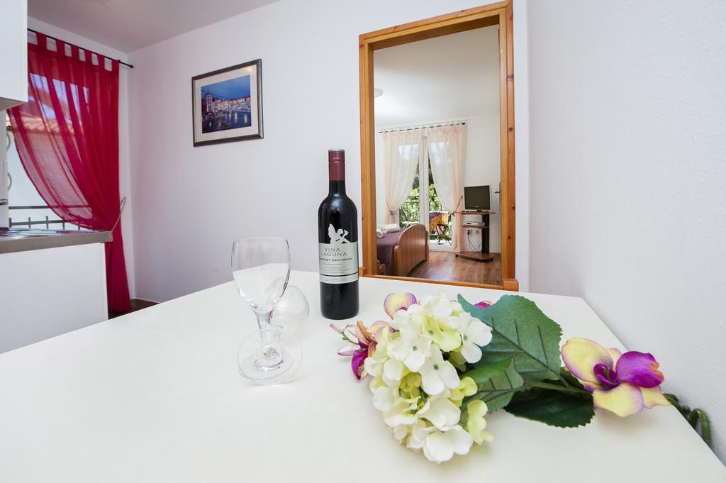 Apartments Villa Borik Rovigno Esterno foto